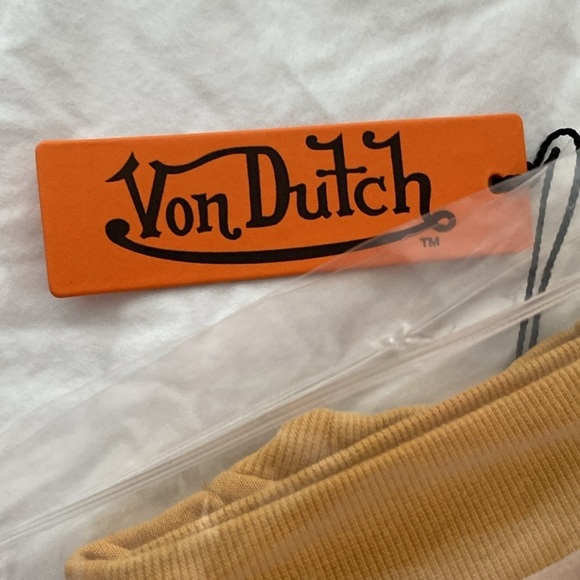 NWT Von Dutch 2xL mustard yellow crewneck - Picture 10 of 10
